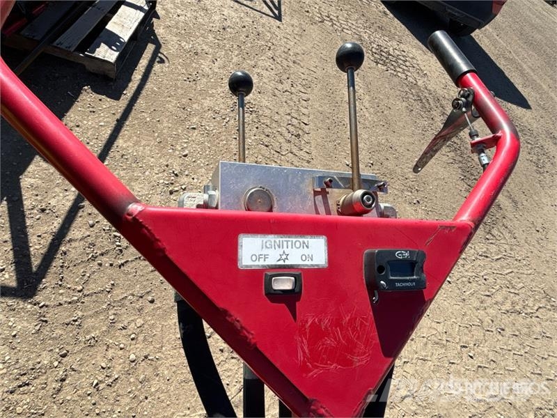 Barreto 1320 Walk-Behind 20 in Rototiller Rotorharver/ jordfresere
