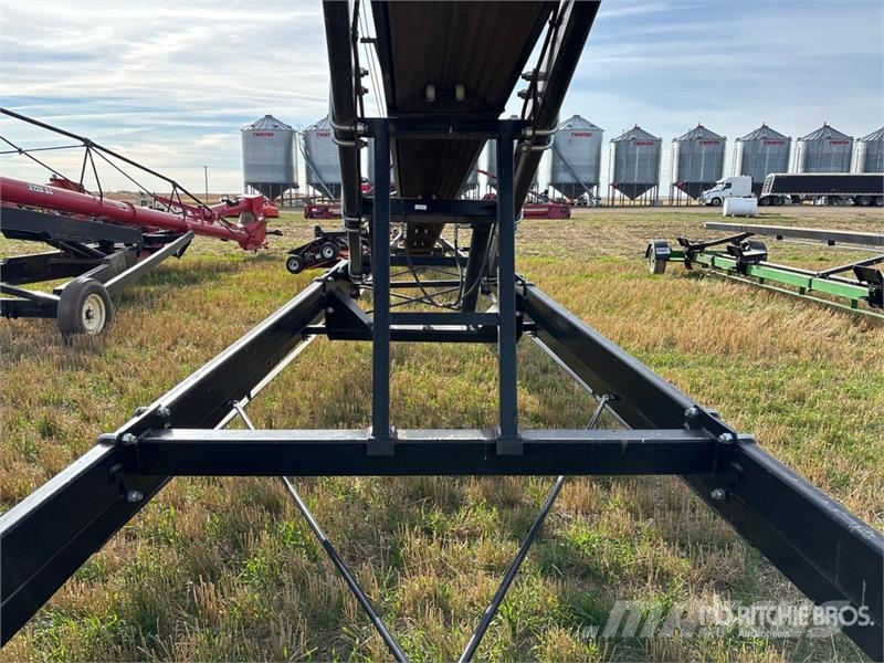 Batco 20-105 20 in x 105 ft Swing Grain Conveyor Szállító berendezések