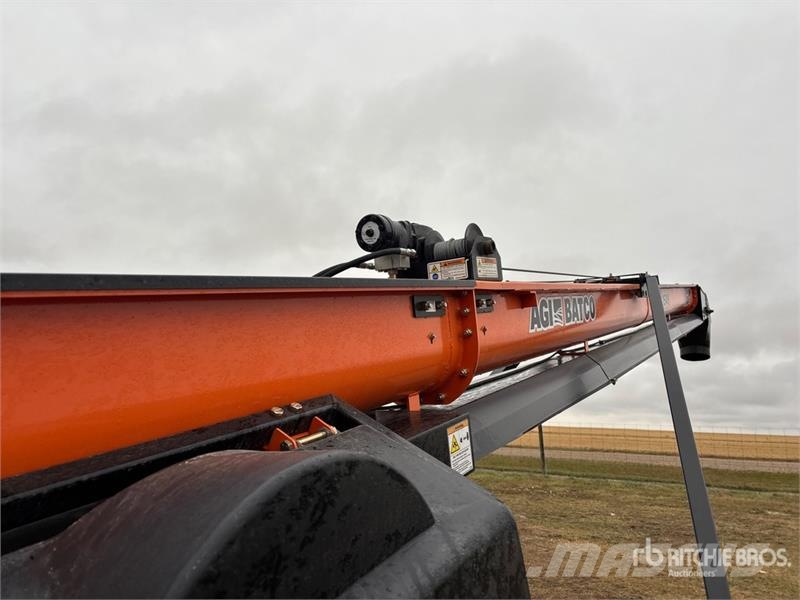 Batco UCX3 15 in x 49 ft U-Trough Grain Conveyor (Unused Viljan kuljettimet