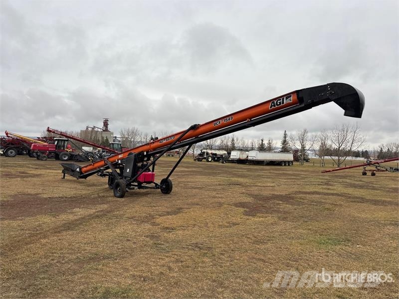 Batco UCX3 15 in x 49 ft U-Trough Grain Conveyor (Unused Viljan kuljettimet