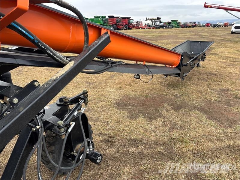 Batco UCX3 15 in x 49 ft U-Trough Grain Conveyor (Unused Viljan kuljettimet