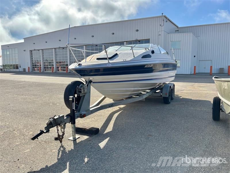 Bayliner Capri 21 ft Bowrider Boat Работни лодки / Баркаси