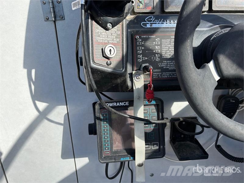 Bayliner Capri 21 ft Bowrider Boat Работни лодки / Баркаси