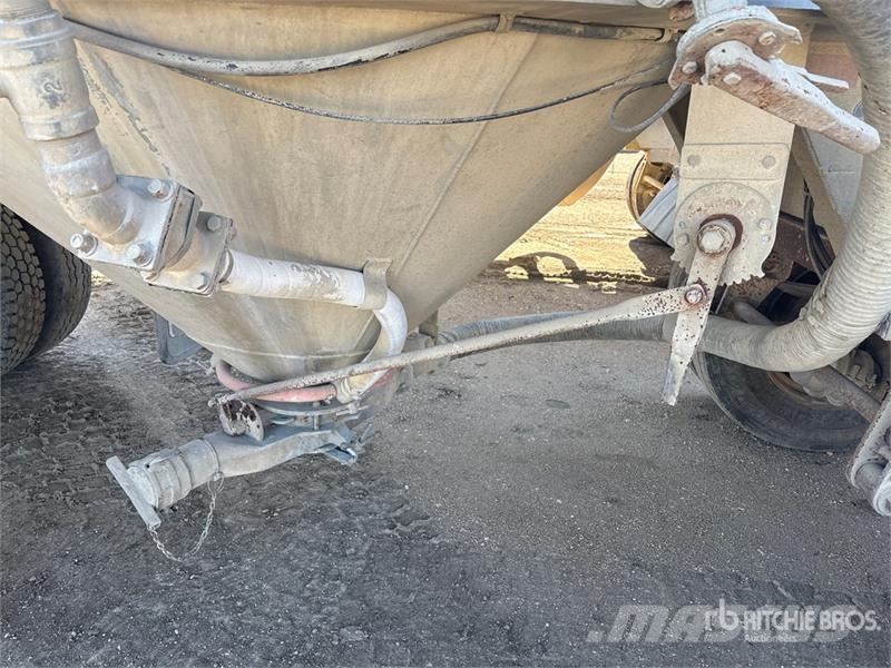 Beall Pneumatic Bulk Trailer Otros remolques