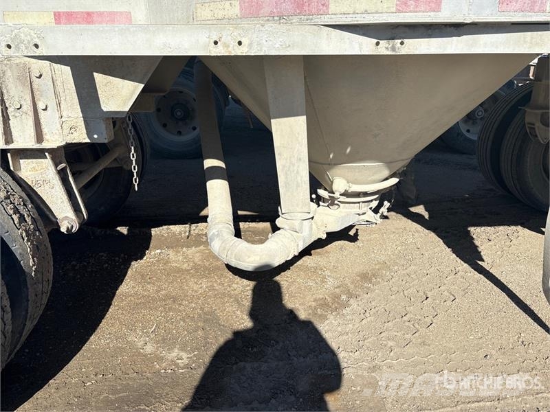 Beall Pneumatic Bulk Trailer Otros remolques