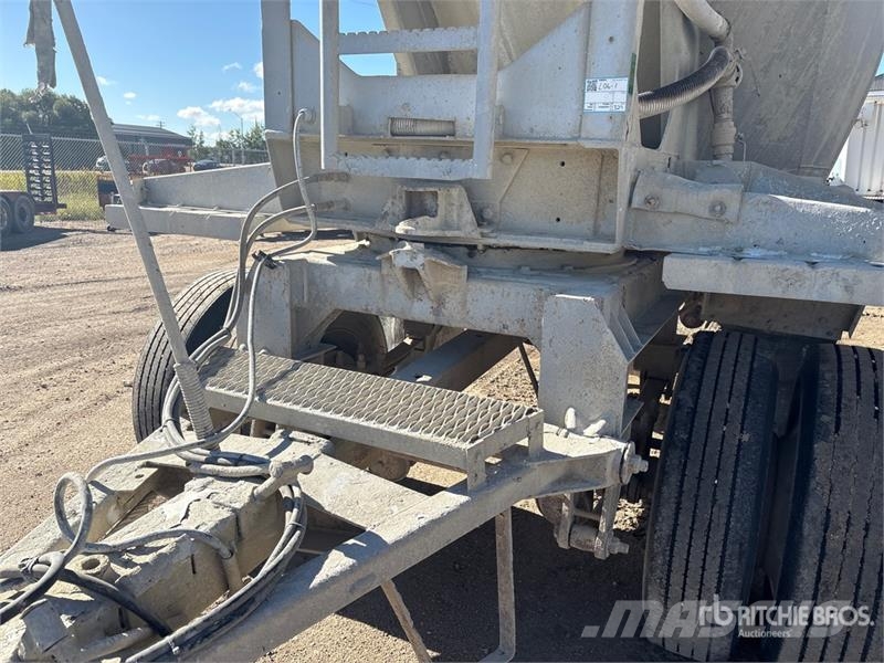 Beall Pneumatic Bulk Trailer Otros remolques