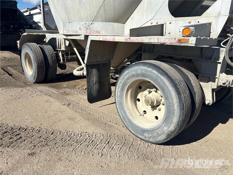 Beall Pneumatic Bulk Trailer Otros remolques