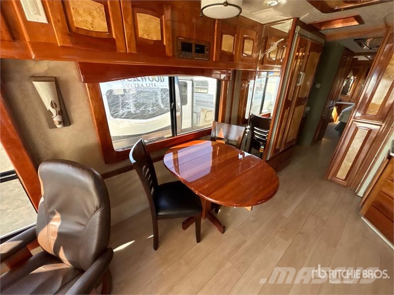  Beaver Marquis Motor Home Lakóautó és lakókocsi