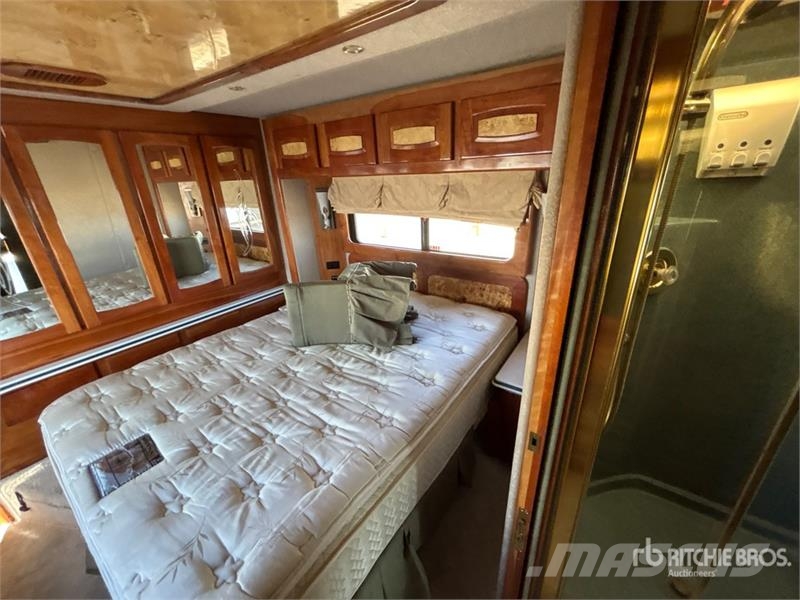  Beaver Marquis Motor Home Lakóautó és lakókocsi