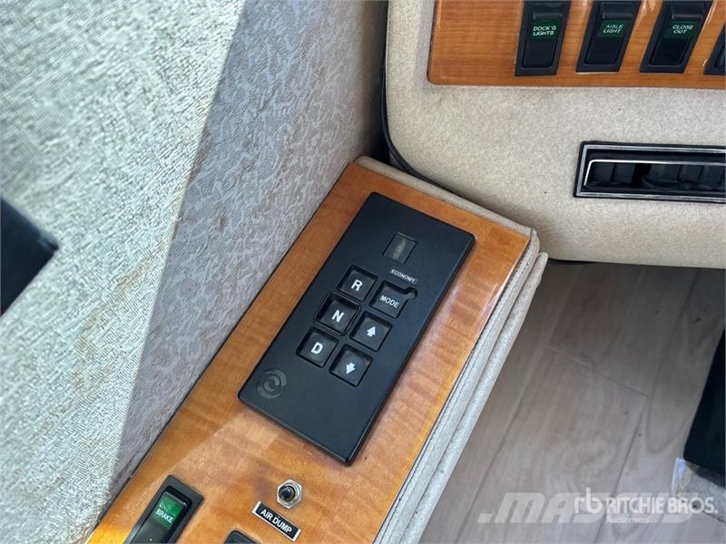  Beaver Marquis Motor Home Lakóautó és lakókocsi