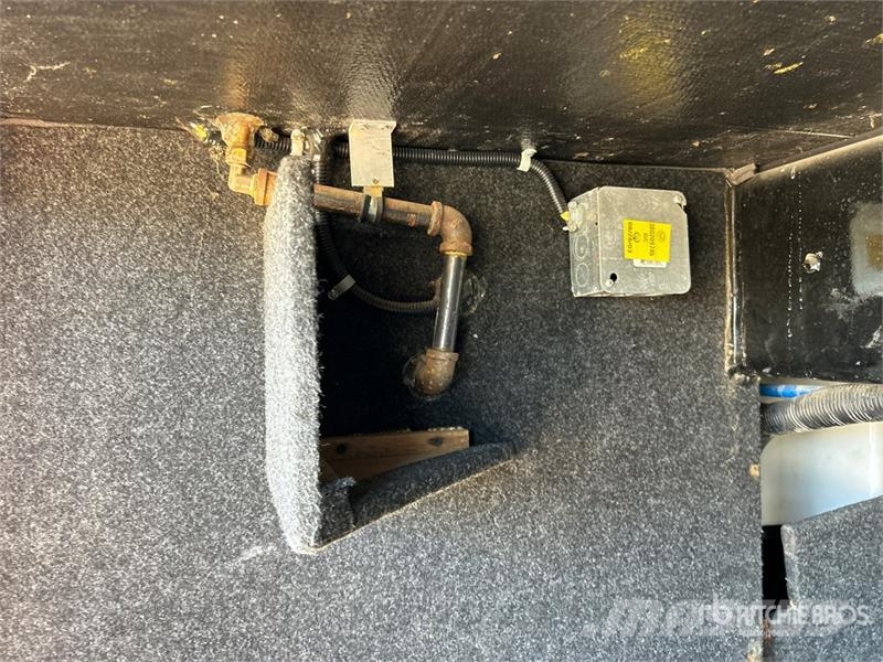  Beaver Monterey 40 ft Motor Home 房车