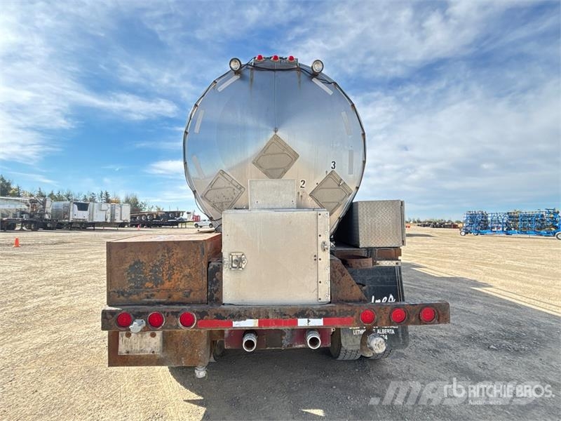 Beddard Tri/A Tanker Trailer Przyczepy cysterny