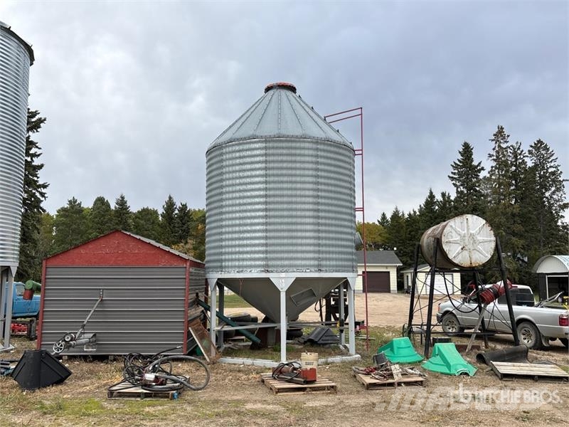 Behlen +/- 1400 bu Hopper Grain Bin Processering och lagring av skörd - Övrigt