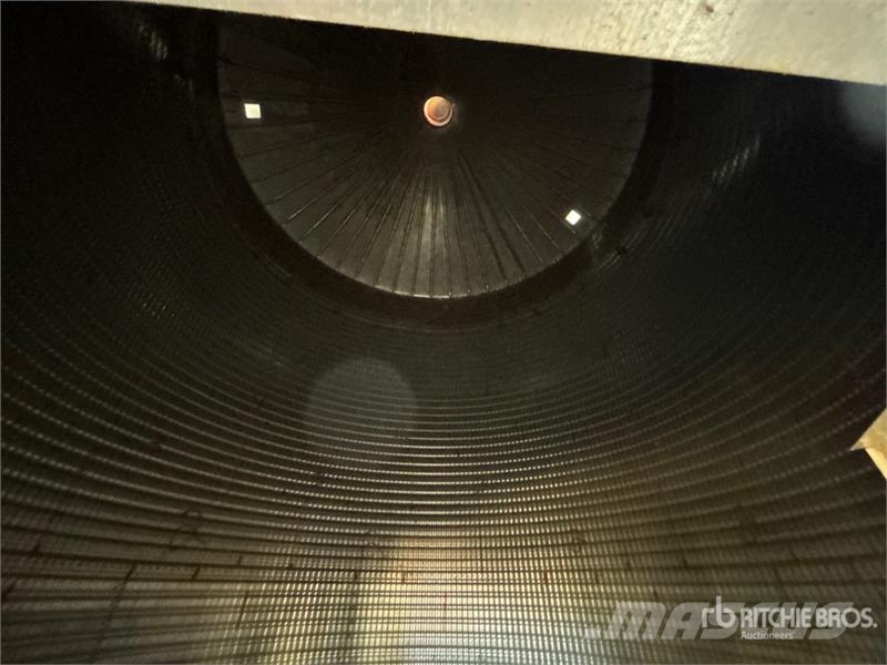 Behlen +/- 15000 bu 7 Ring Grain Bin Stockage, conditionnement - Autres