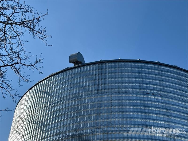 Behlen +/- 15000 bu 7 Ring Grain Bin Stockage, conditionnement - Autres