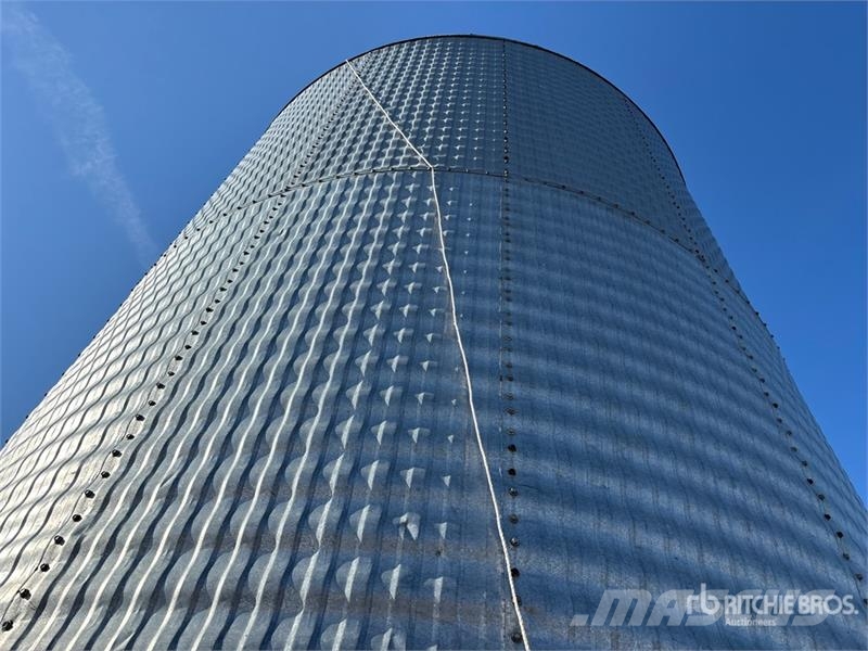 Behlen +/- 2700 bu 2 Ring Hopper Grain Bin Stockage, conditionnement - Autres