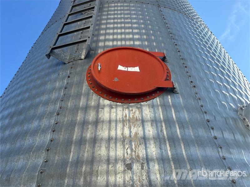 Behlen +/- 2700 bu 2 Ring Hopper Grain Bin Stockage, conditionnement - Autres