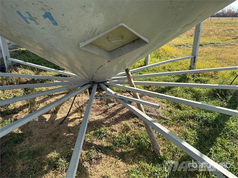 Behlen +/- 7500 bu 5 Ring Hopper Grain Bin Stockage, conditionnement - Autres