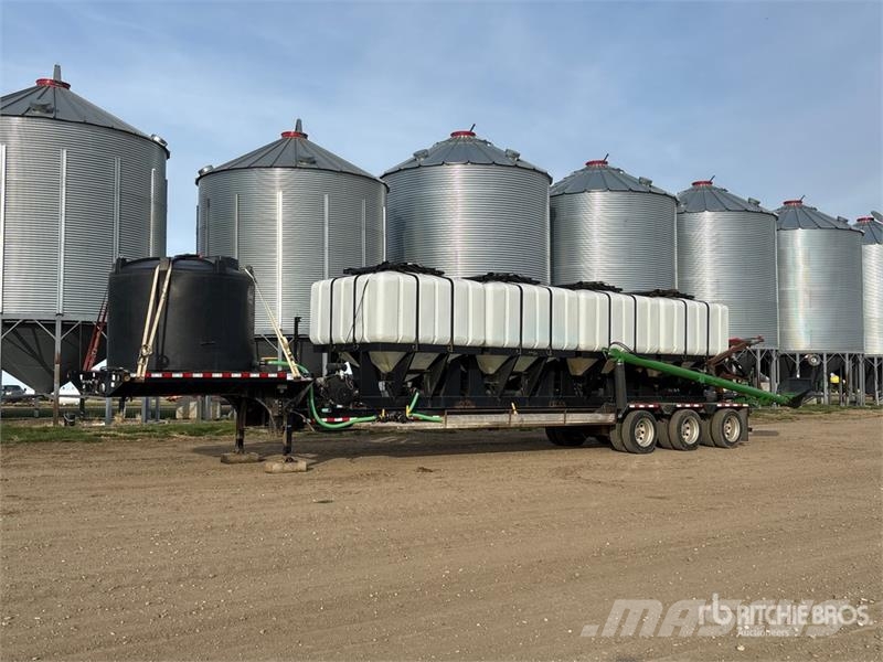 Behnke Enterprises 50 ft Tri/A Tender Trailer مقطورات للأغراض العامة