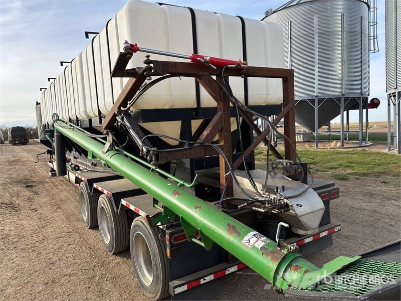 Behnke Enterprises 50 ft Tri/A Tender Trailer مقطورات للأغراض العامة