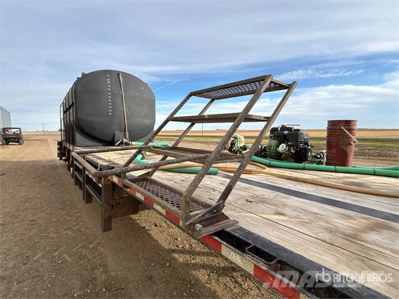 Behnke Enterprises 51 ft Tri/A Sprayer Tender Trailer Farm machinery