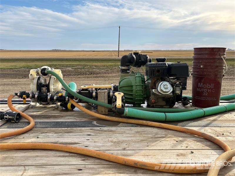 Behnke Enterprises 51 ft Tri/A Sprayer Tender Trailer Farm machinery