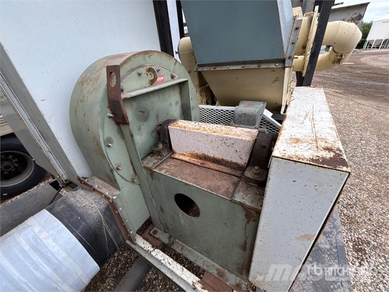  Bench Industries 354722A 72 in Tri/A 5th Wheel Gra معدات تنظيف الحبوب