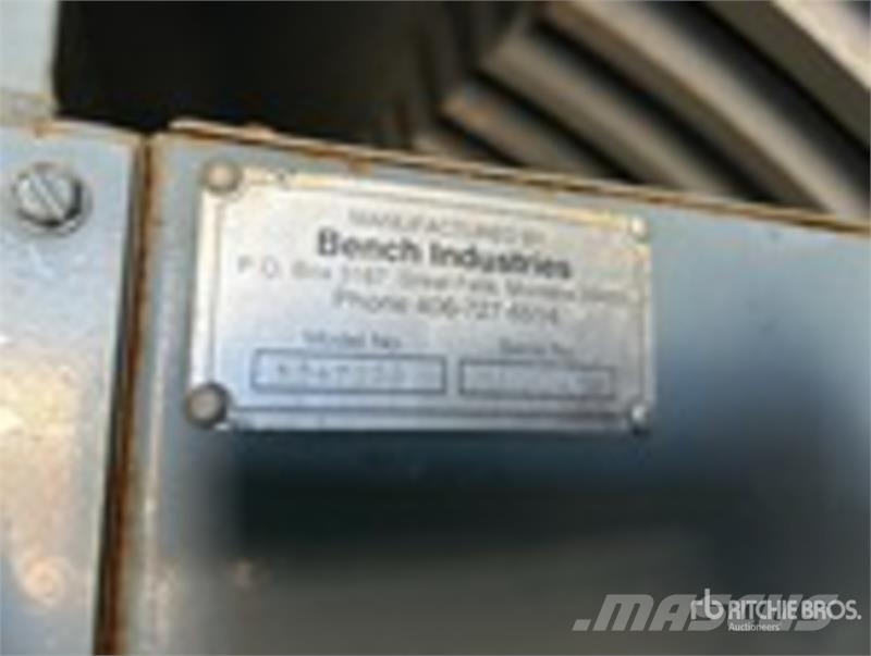 Bench Industries 354722A 72 in Tri/A 5th Wheel Gra Equipamento de limpeza de grãos