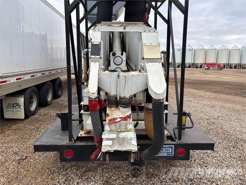  Bench Industries 354722A 72 in Tri/A 5th Wheel Gra معدات تنظيف الحبوب
