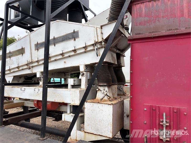  Bench Industries 354722A 72 in Tri/A 5th Wheel Gra معدات تنظيف الحبوب
