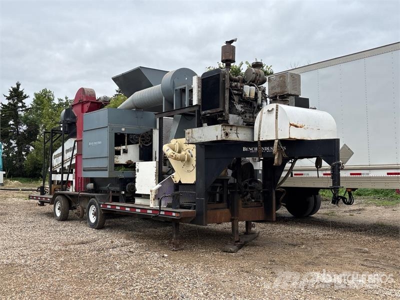  Bench Industries 354722A 72 in Tri/A 5th Wheel Gra معدات تنظيف الحبوب