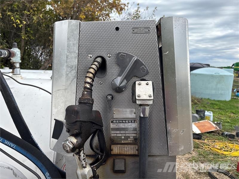  Bennet 4225 Fuel Pump معدات البناء - غير ذلك