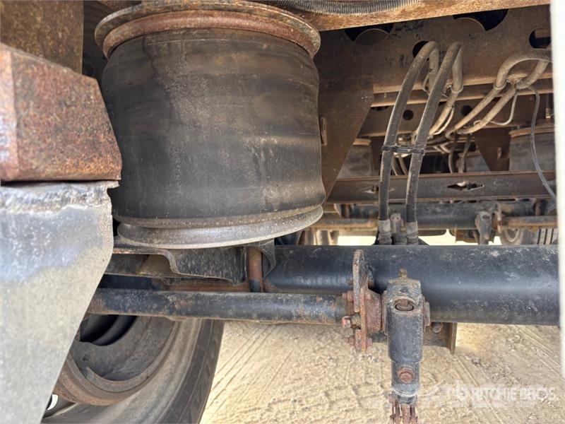 Berg 46 ft Tri/A Belly Grain Trailer Prikolice za zrno