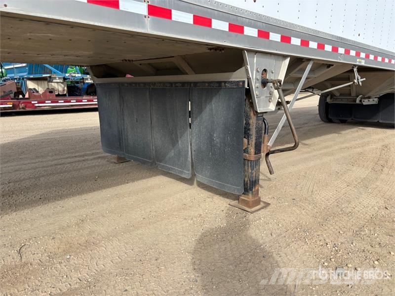 Berg 46 ft Tri/A Belly Grain Trailer Prikolice za zrno