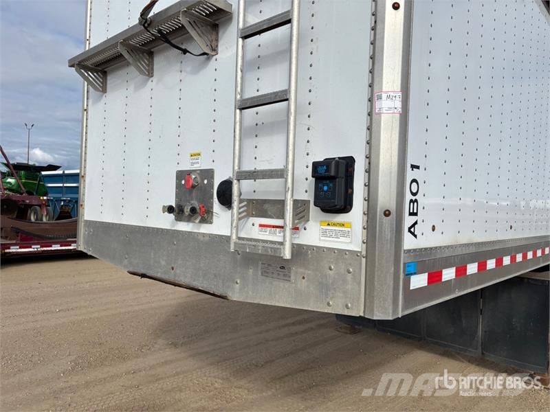 Berg GT346 46 ft Tri/A Grain Trailer Prikolice za zrno