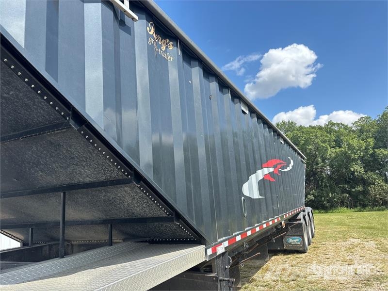  Bergs 45 ft Tri/A Grain Trailer 運糧車