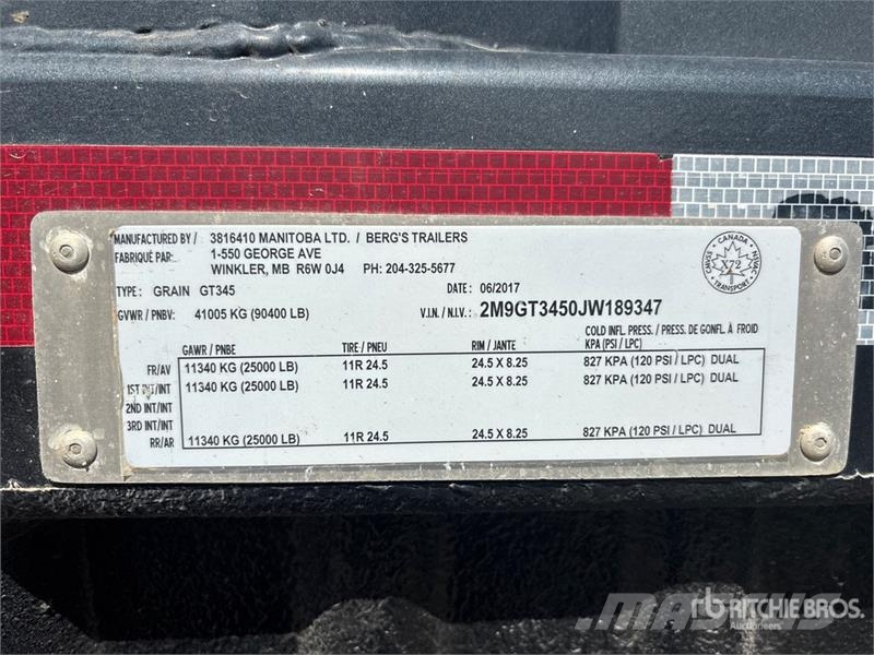  Bergs 45 ft Tri/A Grain Trailer 運糧車
