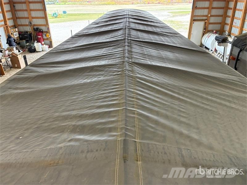 Bergs 45 ft Tri/A Grain Trailer Reboques de grãos e silagem