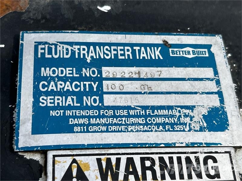 Better Built 100 gal Steel Fluid Transfer Fuel Tank Nádrže na palivo a aditiva