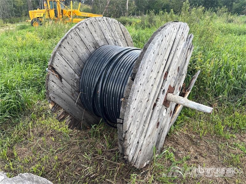 BICC Roll of 600 v Electric Cable Drugi deli