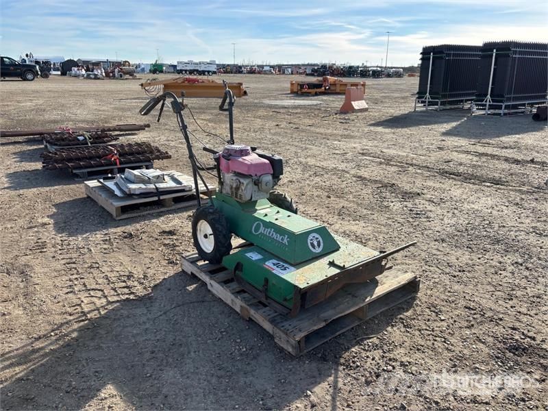 Billy Goat BC2401H 24 in Walk Behind Brush Cutter Karjamaade niidukid / pealselõikurid