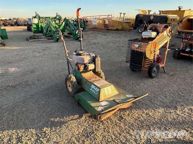 Billy Goat BC2401IC 26 in Gasoline Brush Cutter جزازات وأغطية المراعي