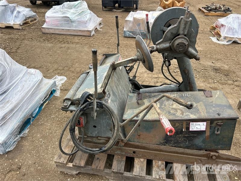  Bishman 931 Hydraulic Tire Changer Építőipar - Egyebek