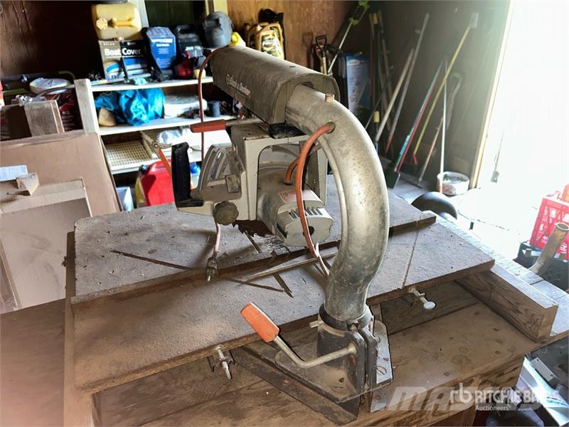 Black & Decker Radial Arm Drill Kiti naudoti statybos komponentai