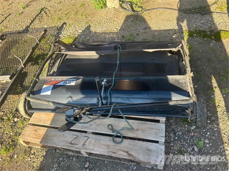 Black Diamond 54 in Lawn Sweeper Drugi deli