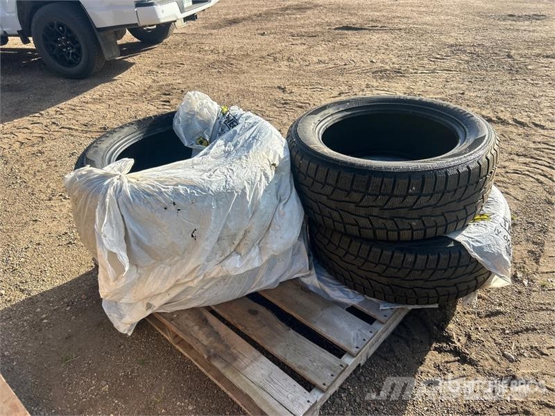  Blacklion 275/55R20 Tires Tyres, wheels and rims