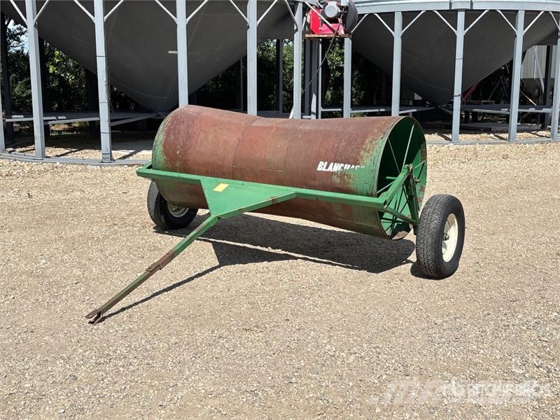 Blanchard 8 ft Swath Roller Hileradoras