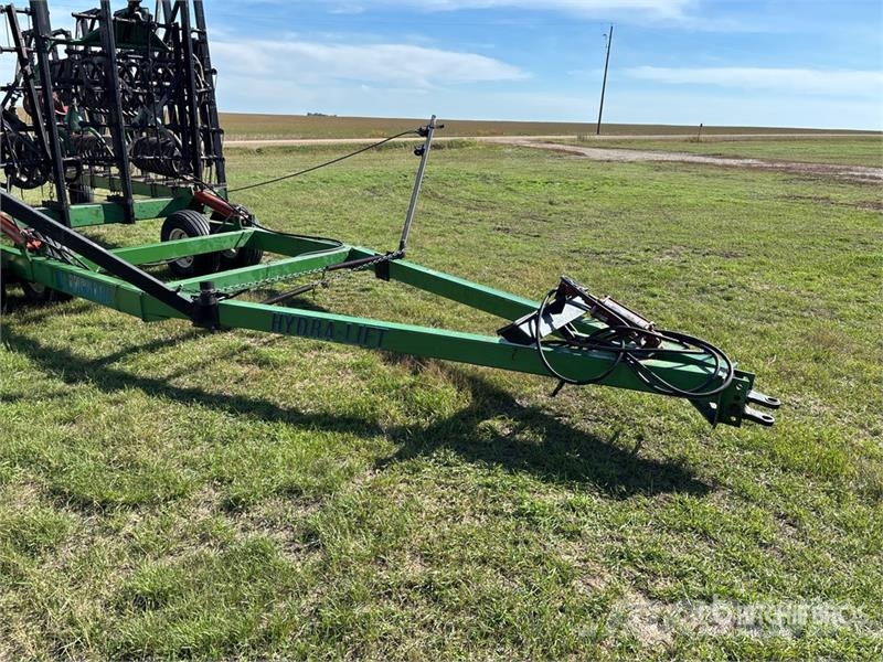Blanchard Hydra-Lift 60 ft Harrow Packer Eggen