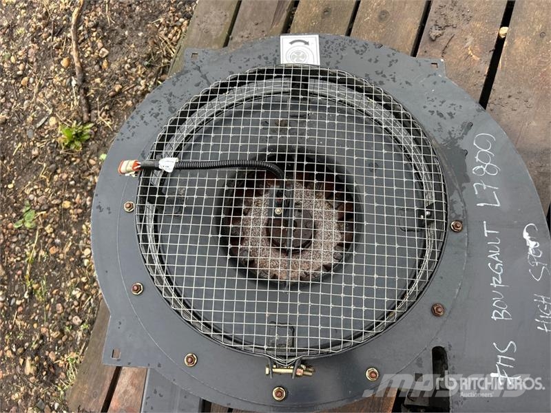  Blower Fan - Fits Bourgault L7800 Air Cart مكونات أخرى