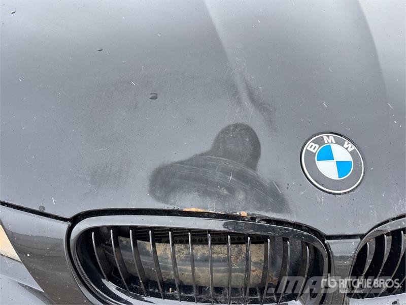 BMW 323i Automobile 自動車